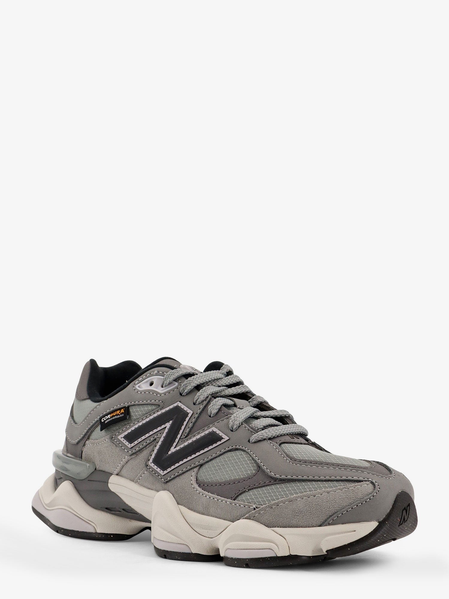 New Balance - Férfi - Szürke - Sportcipő