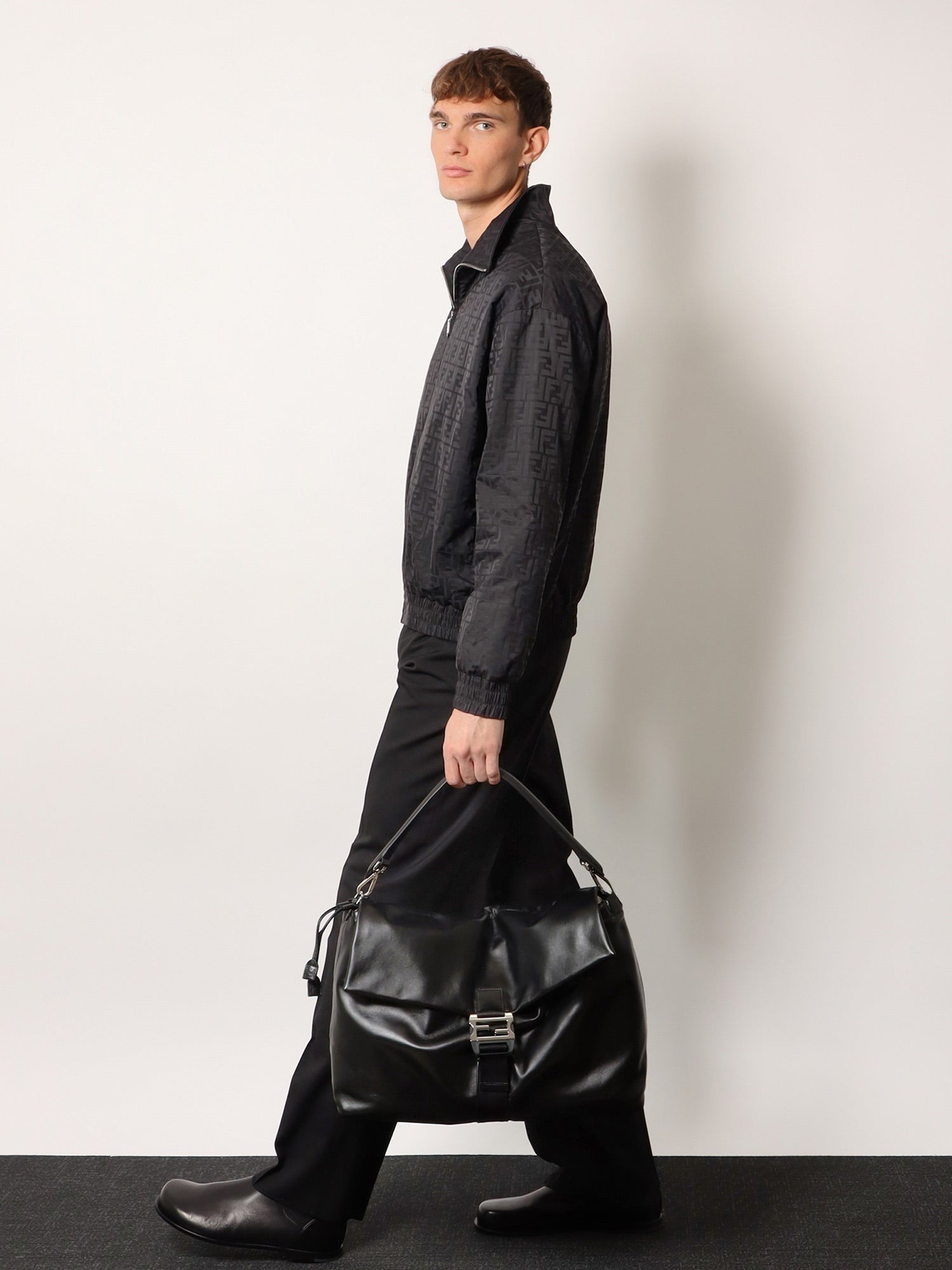 Fendi - Man - Black - Crossbody Bag