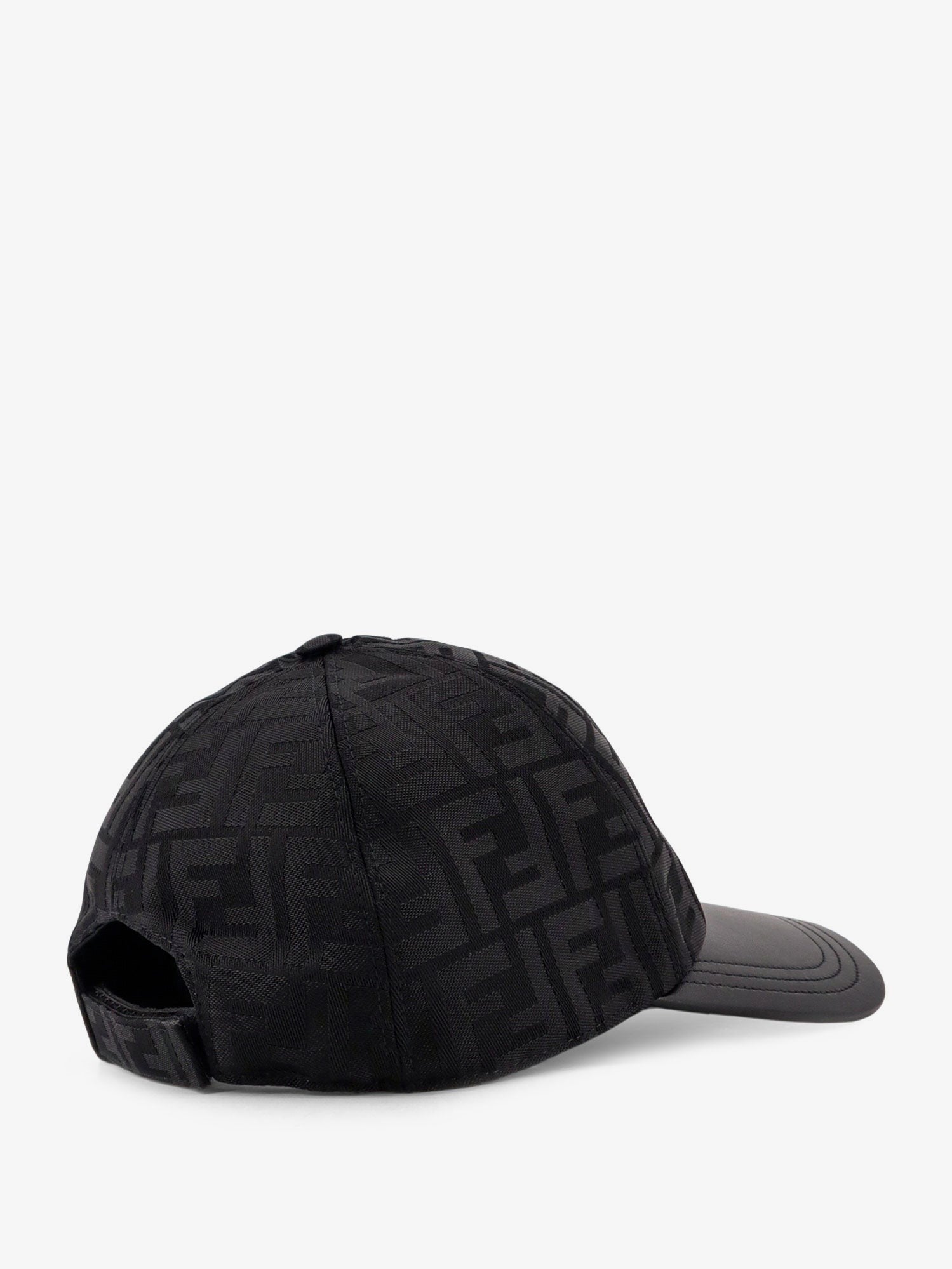 Fendi - Férfi - Fekete - Kalap