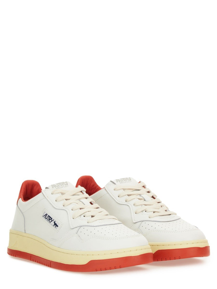 AUTRY X MAISON KITSUNÉ - Woman - White - Sneaker