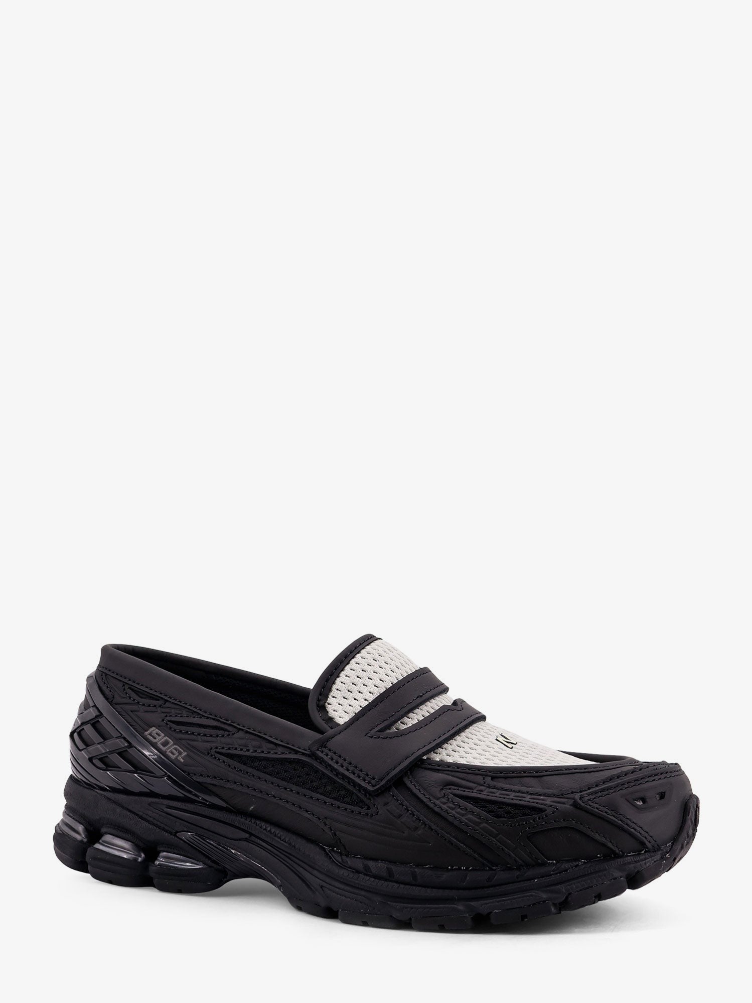 New Balance - Férfi - Fekete - Loafer