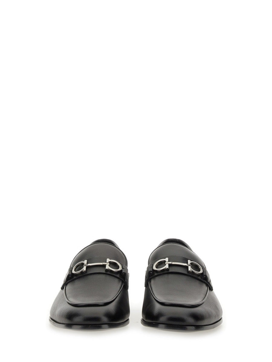 Ferragamo - Férfi - Fekete - Loafer