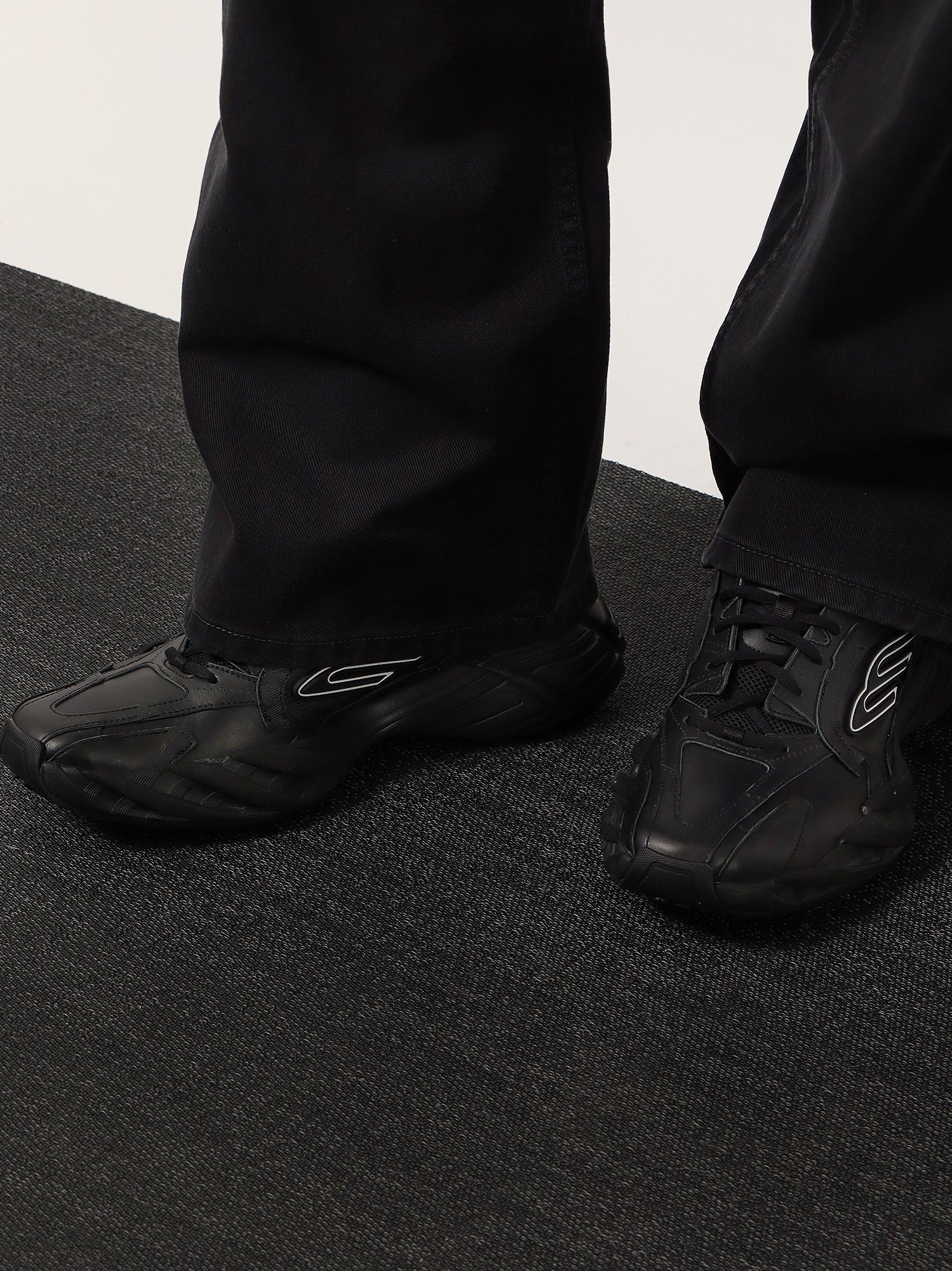 Balenciaga - Man - Black - Sneaker