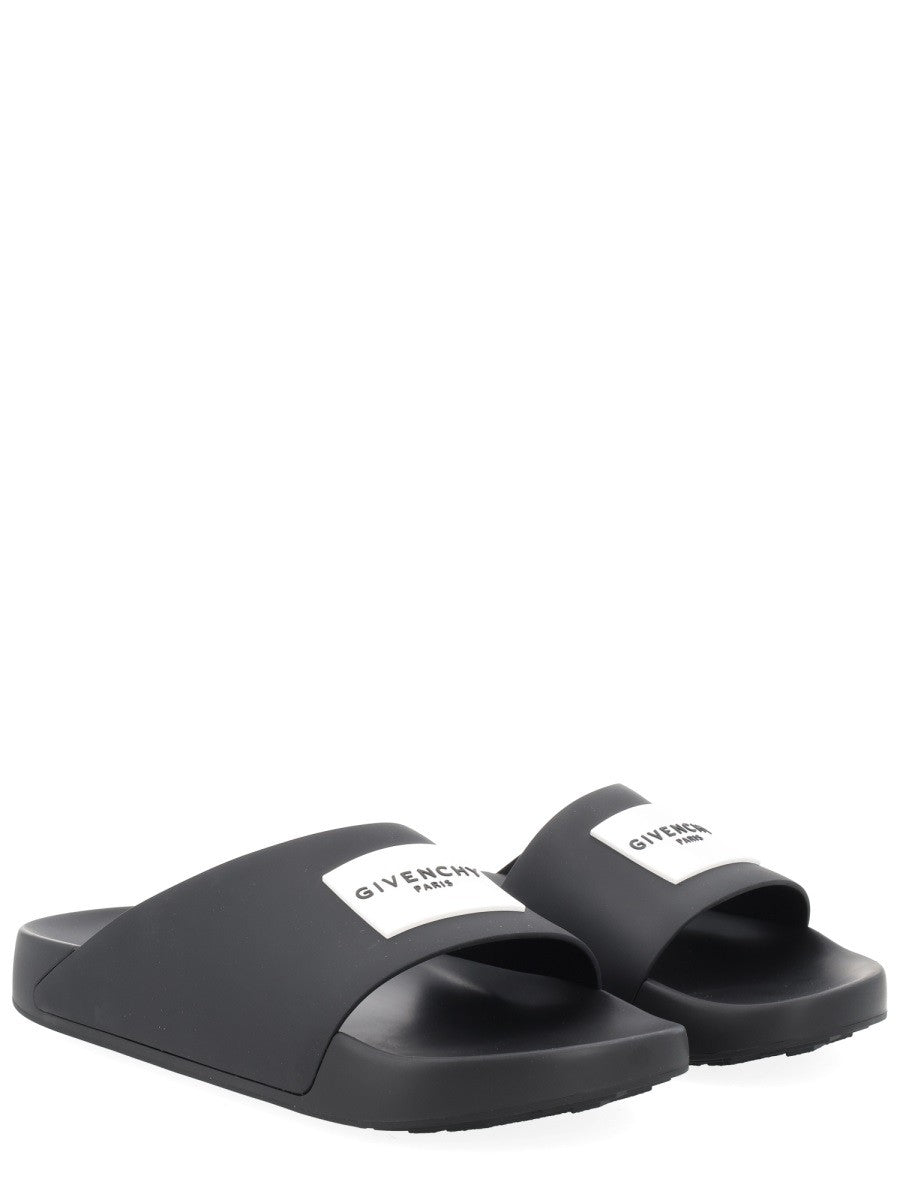 Givenchy - Férfi - Fekete - Szandál