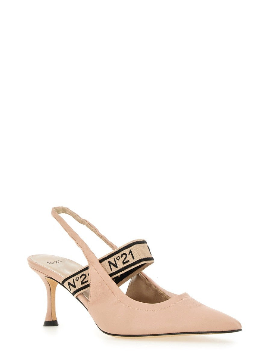 N°21 - Woman - Beige - Heel