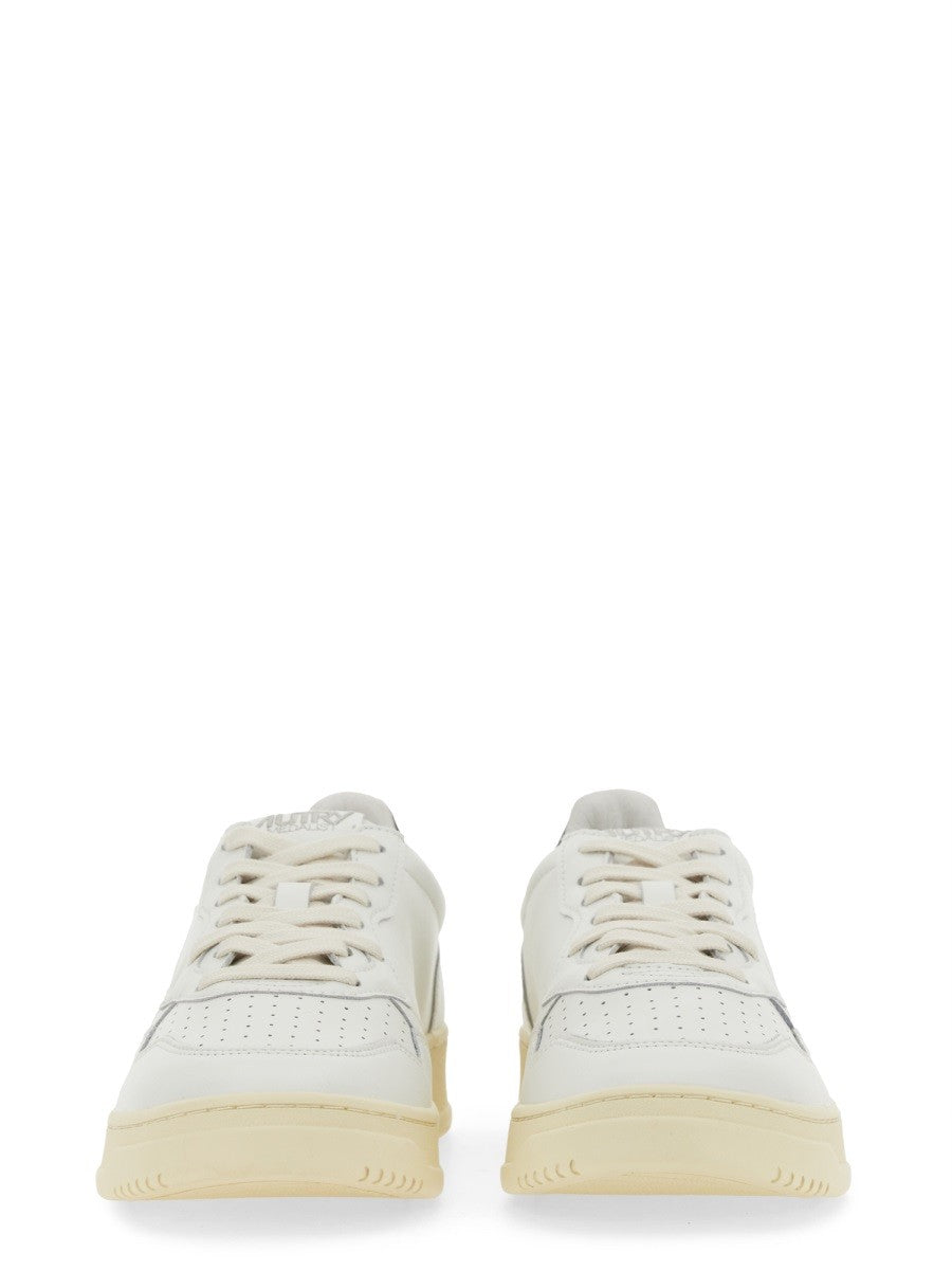 Autry - Man - White - Sneaker