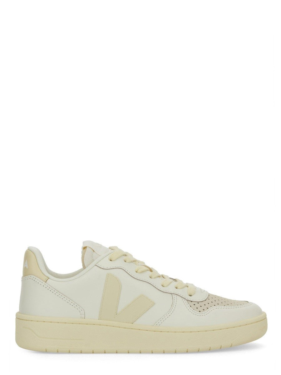 Veja - Woman - White - Sneaker