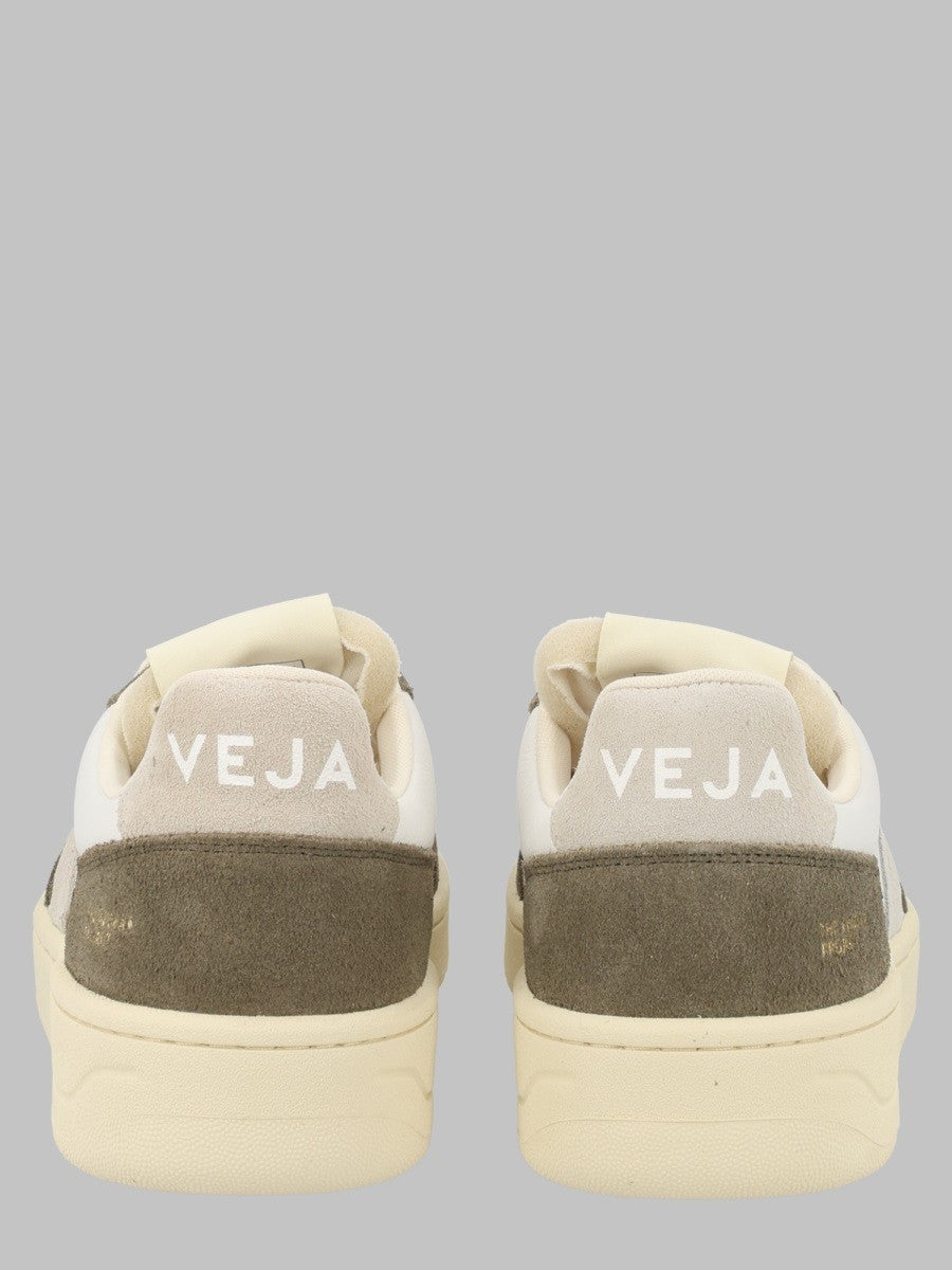 Veja - Unisex - White - Sneaker