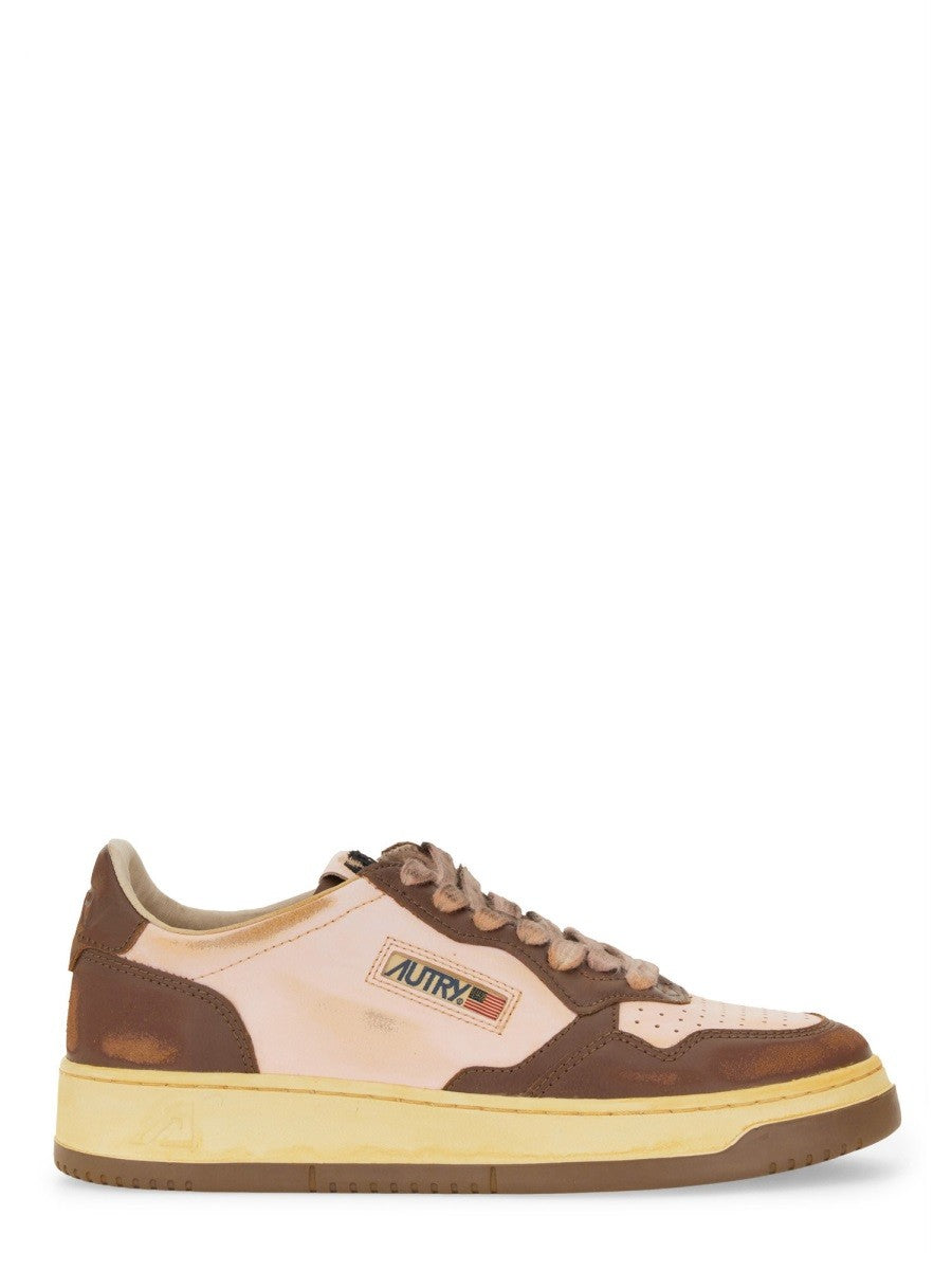 Autry - Woman - Brown - Sneaker