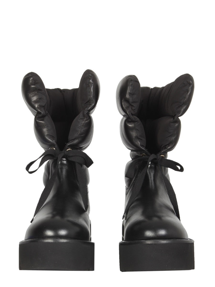 Stuart Weitzman - Woman - Black - Boot