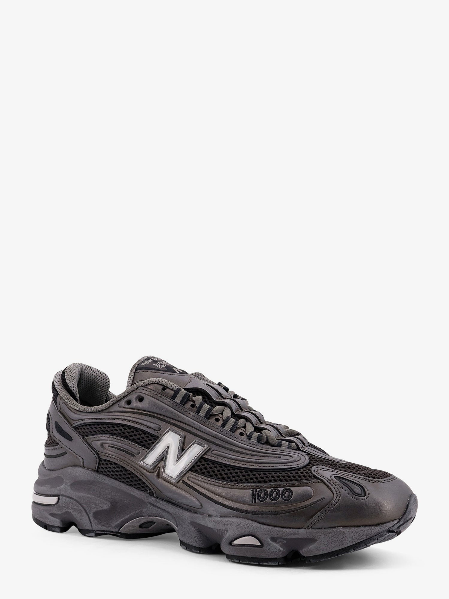 New Balance - Férfi - Fekete Metallik - Sportcipő