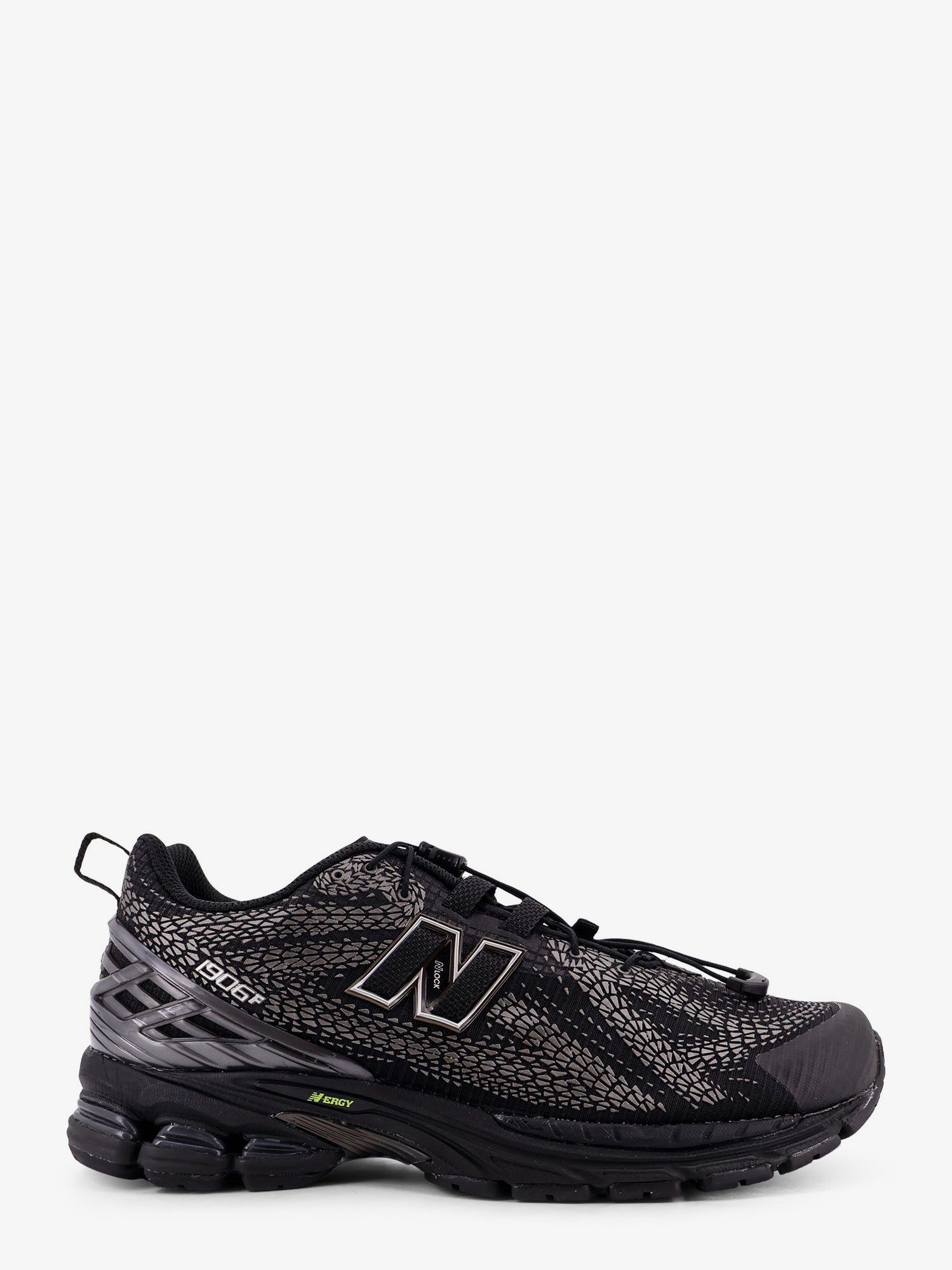 New Balance - Man - Black - Sneaker