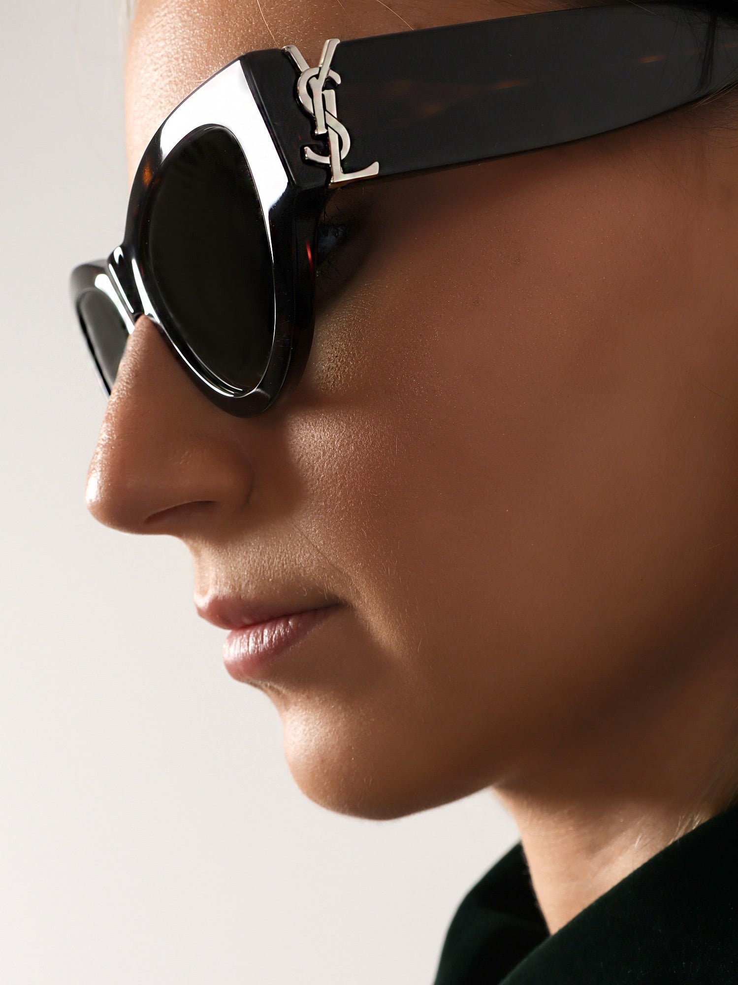 Saint Laurent - Női - Sötét havanyi zöld - Napszemüveg