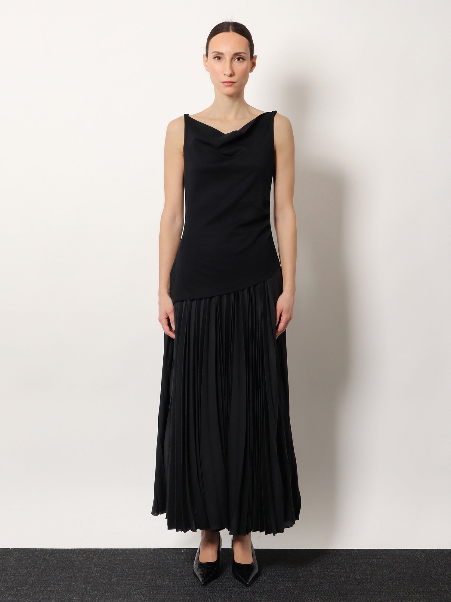 R2W - Woman - Black - T-shirt