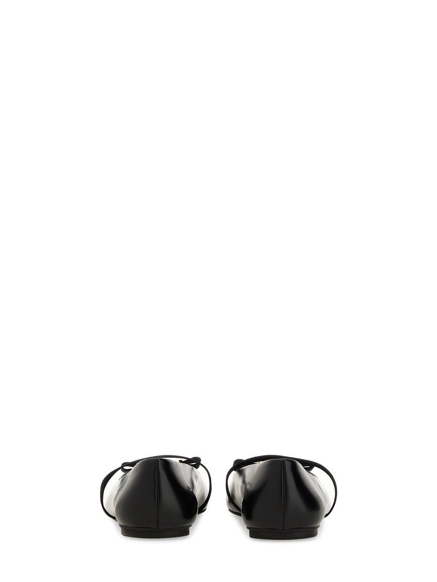 Ferragamo - Woman - Black - Flat
