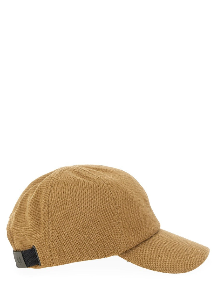 FRED PERRY - Férfi - Khaki - Kalap