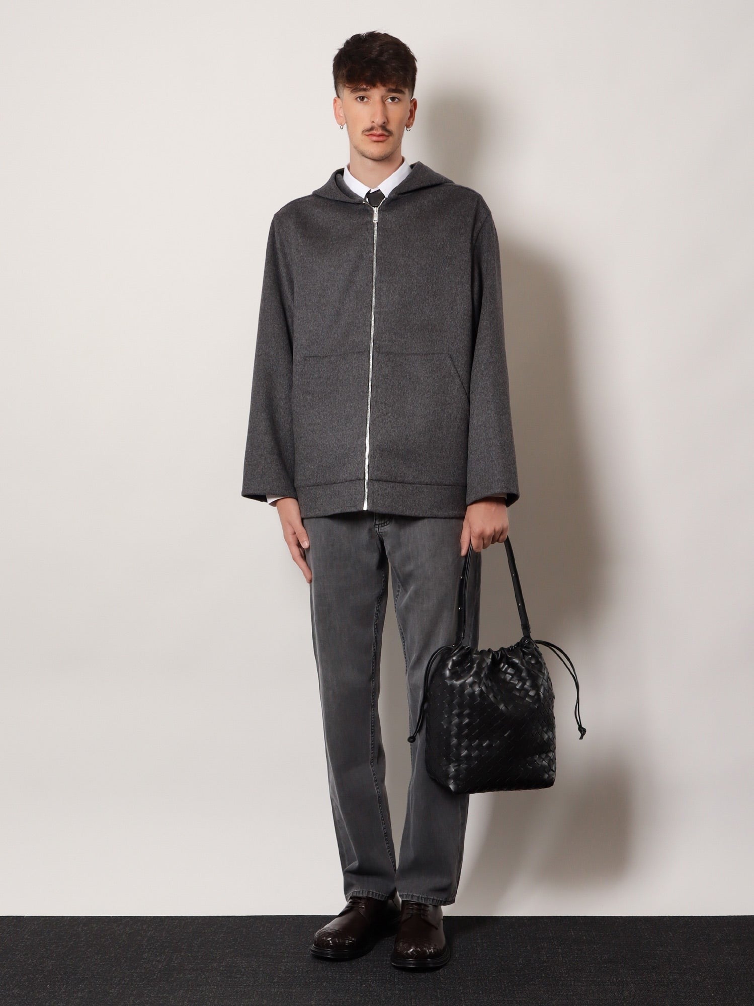 Bottega Veneta - Man - Black - Handbag