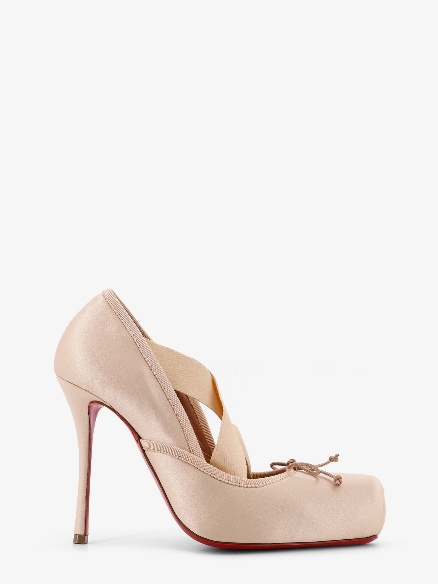 CHRISTIAN LOUBOUTIN - Woman - Black - Pump