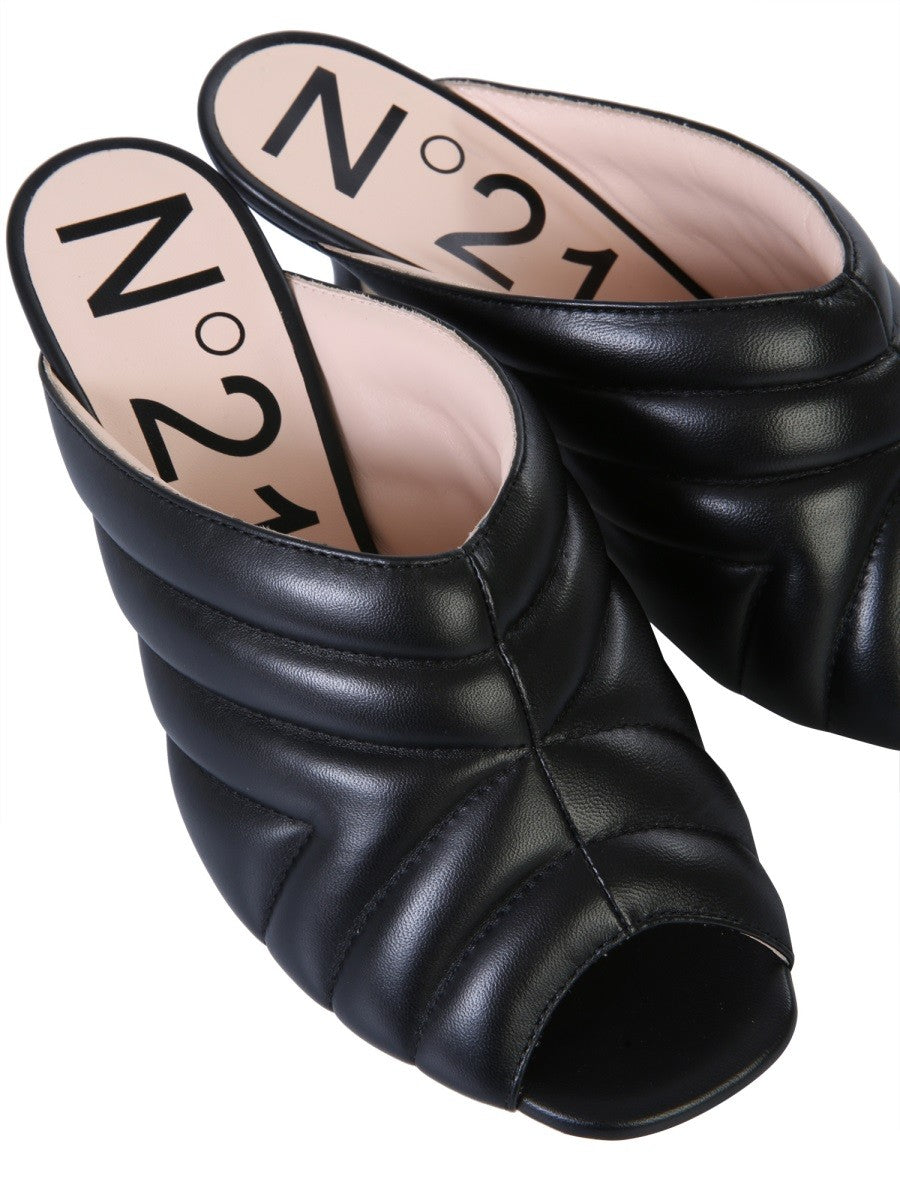 N°21 - Woman - Black - Sandal