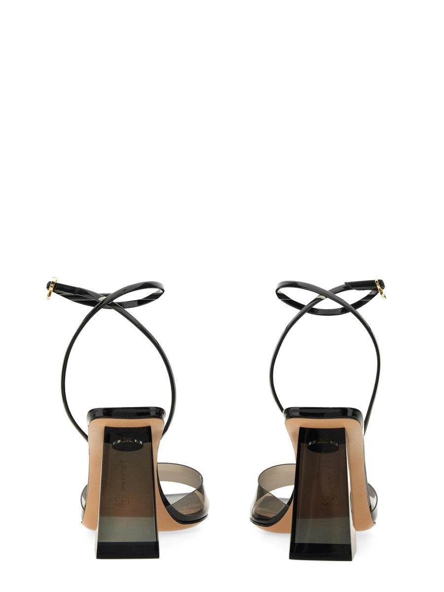 GIANVITO ROSSI - Woman - Black - Sandal