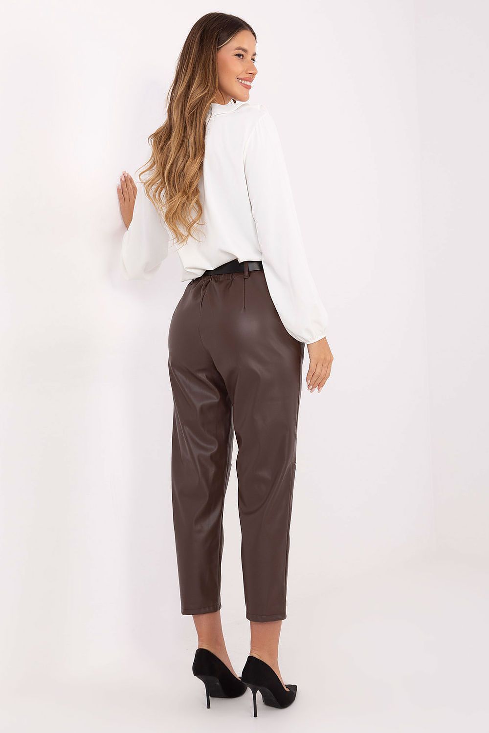  Women trousers model 219385 Rue Paris 