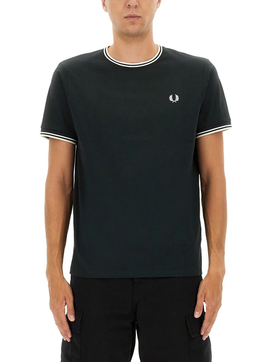 FRED PERRY - Man - Green - T-shirt
