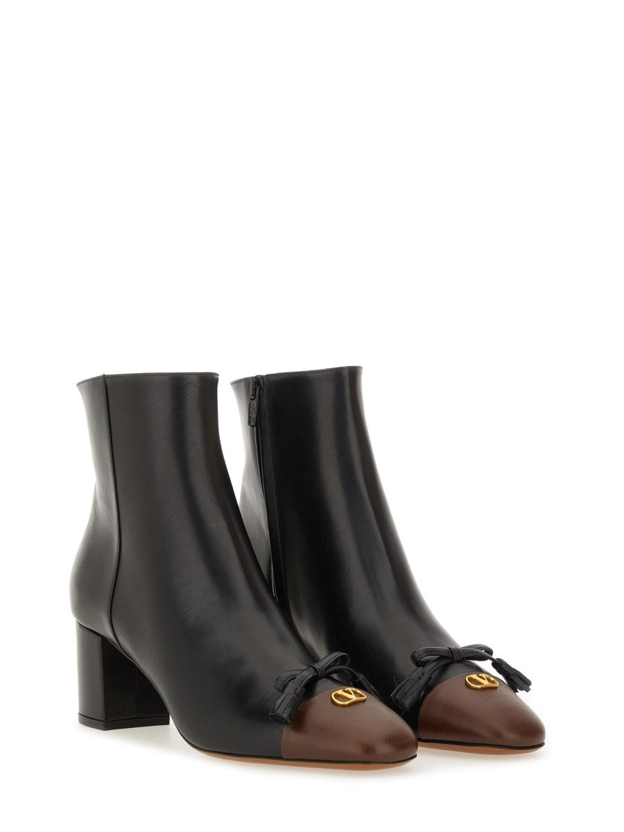 Valentino Garavani - Woman - Black - Boot