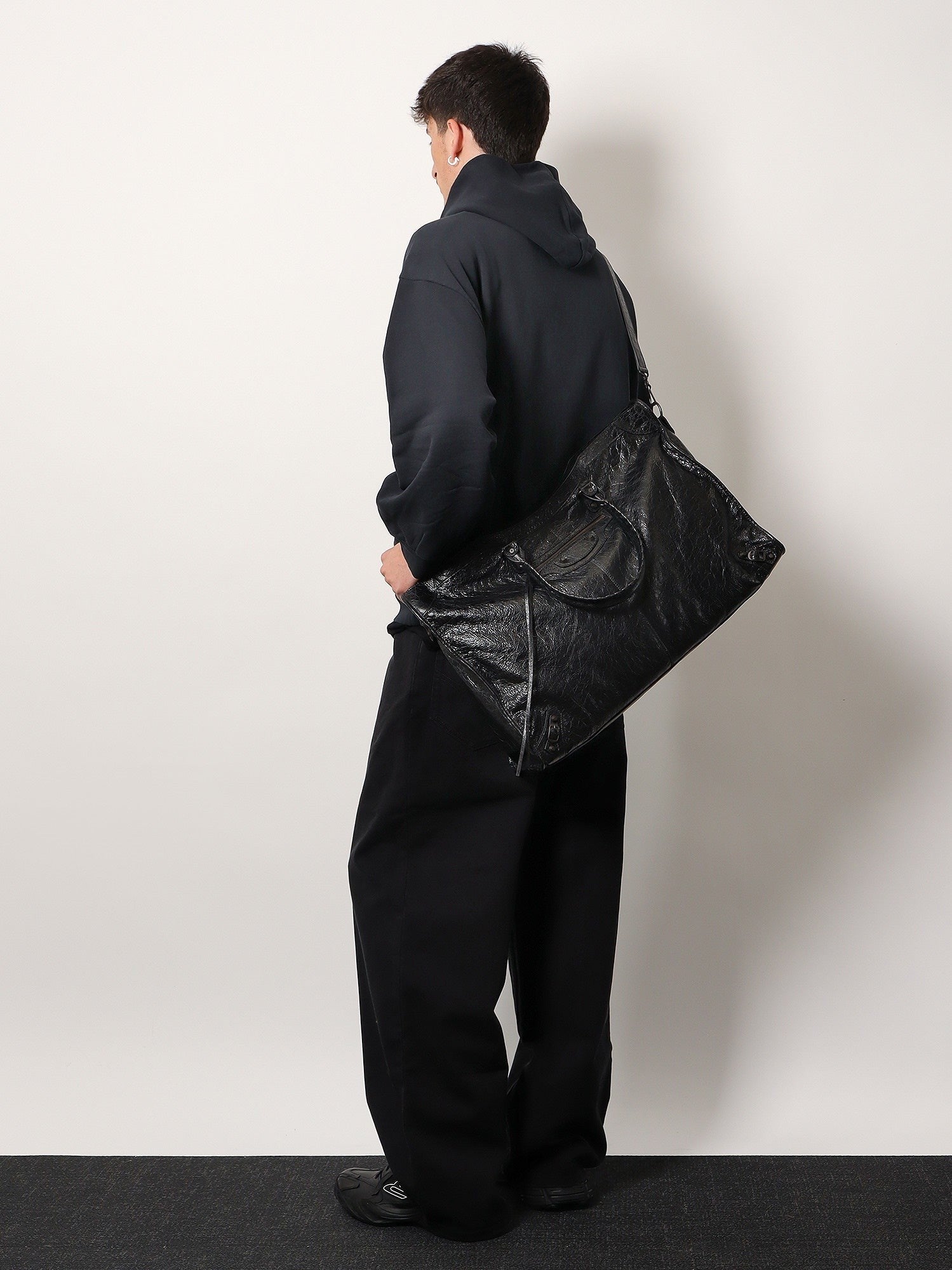Balenciaga - Man - Black - Travel Bag