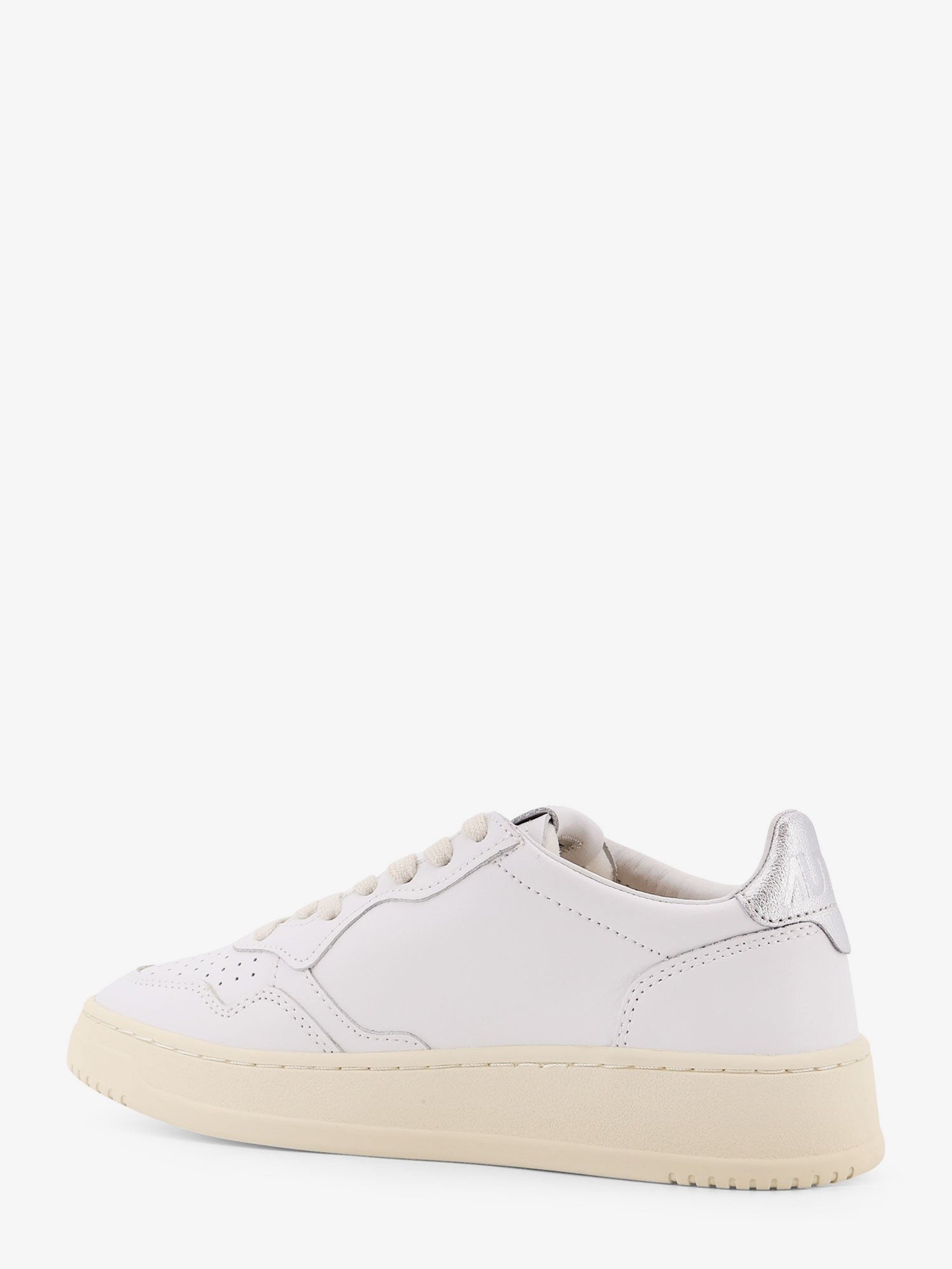 Autry - Woman - White - Sneaker