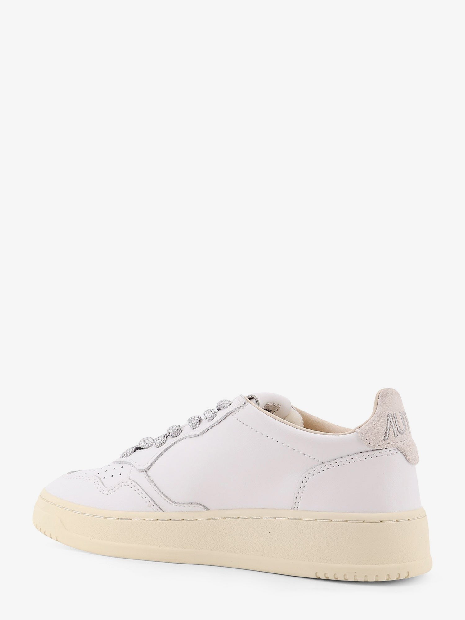 Autry - Woman - White - Sneaker