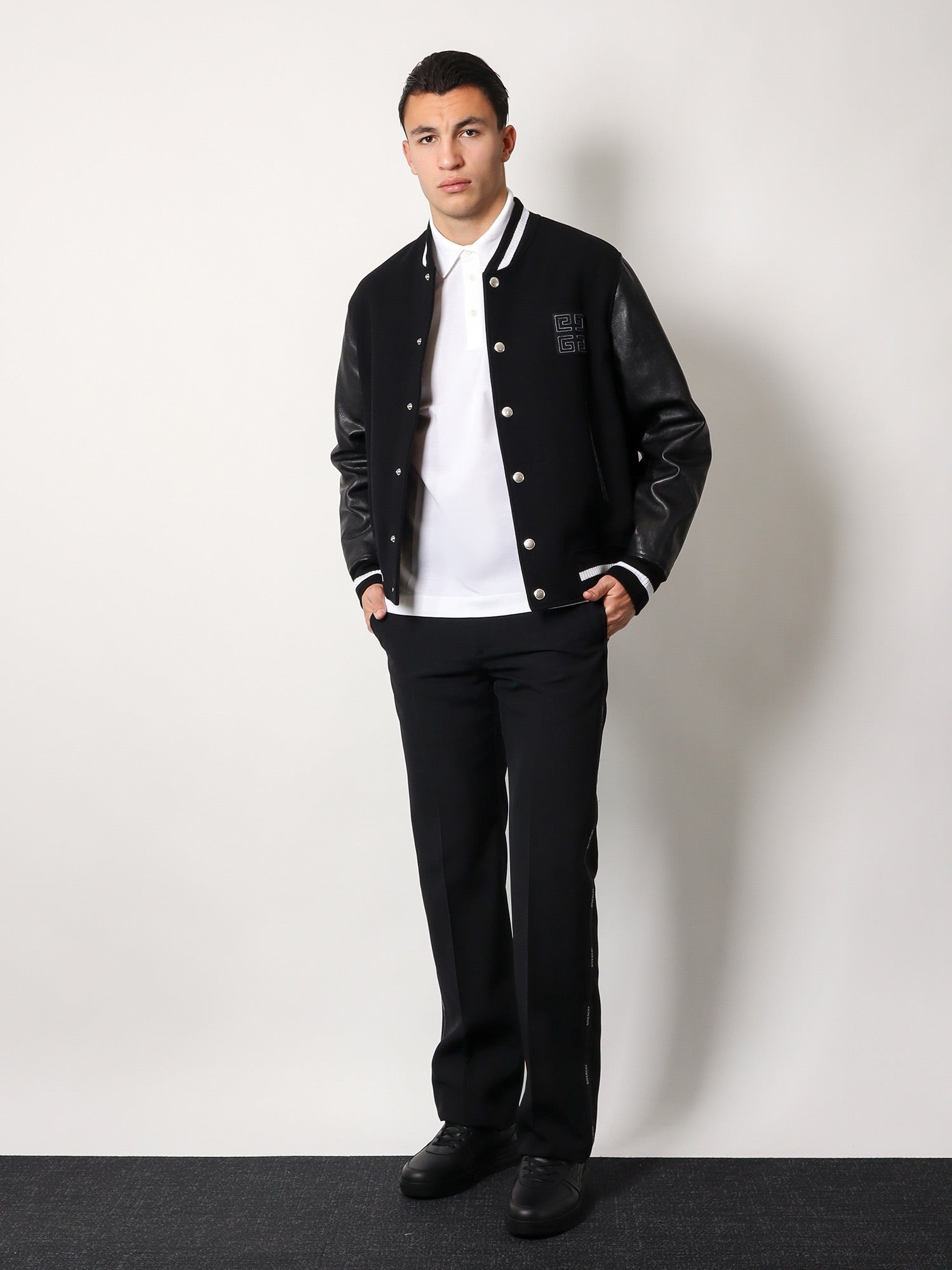 Givenchy - Férfi - Fehér - Pólóing