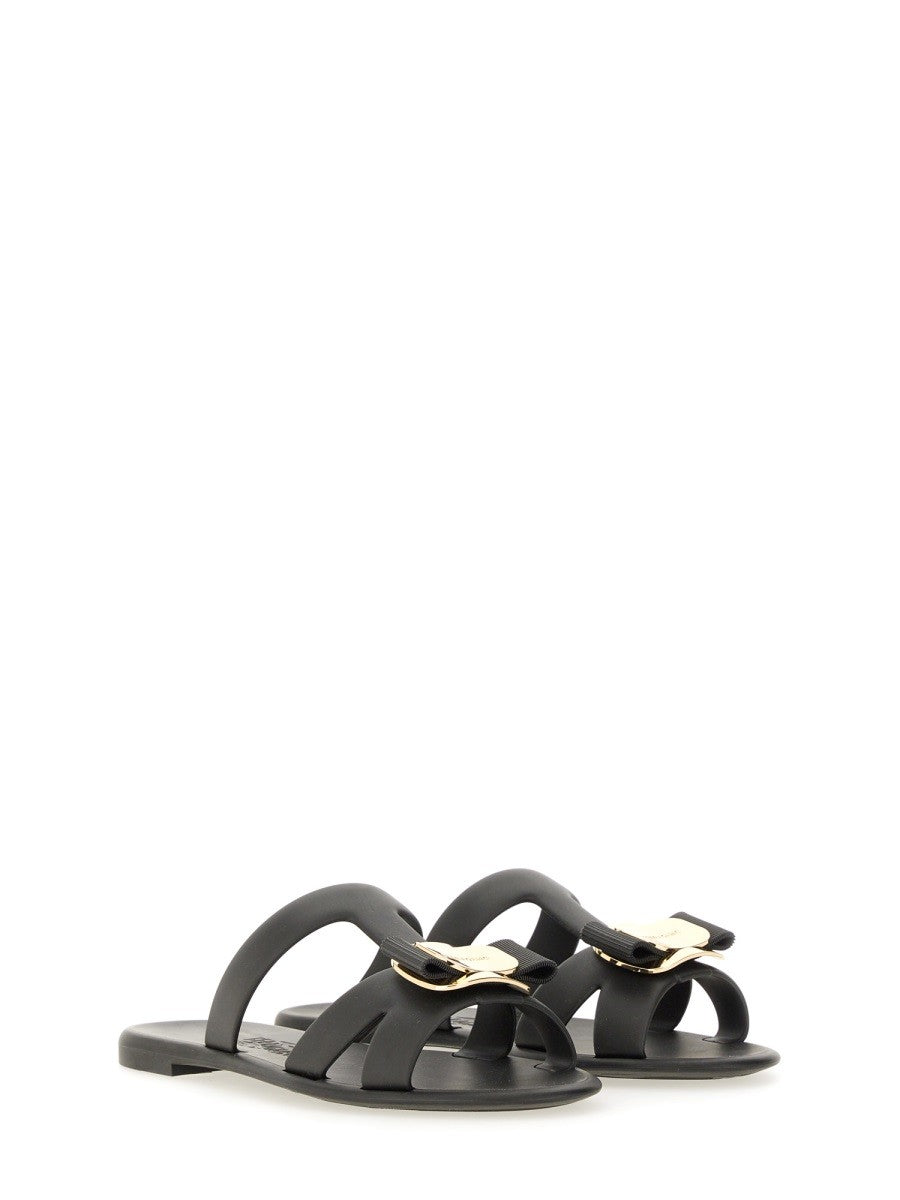 Ferragamo - Női - Fekete - Szandál