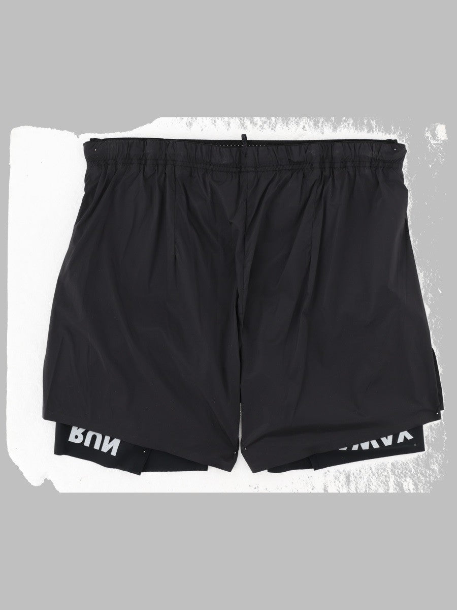 SATISFY - Férfi - Fekete - Rövidnadrág