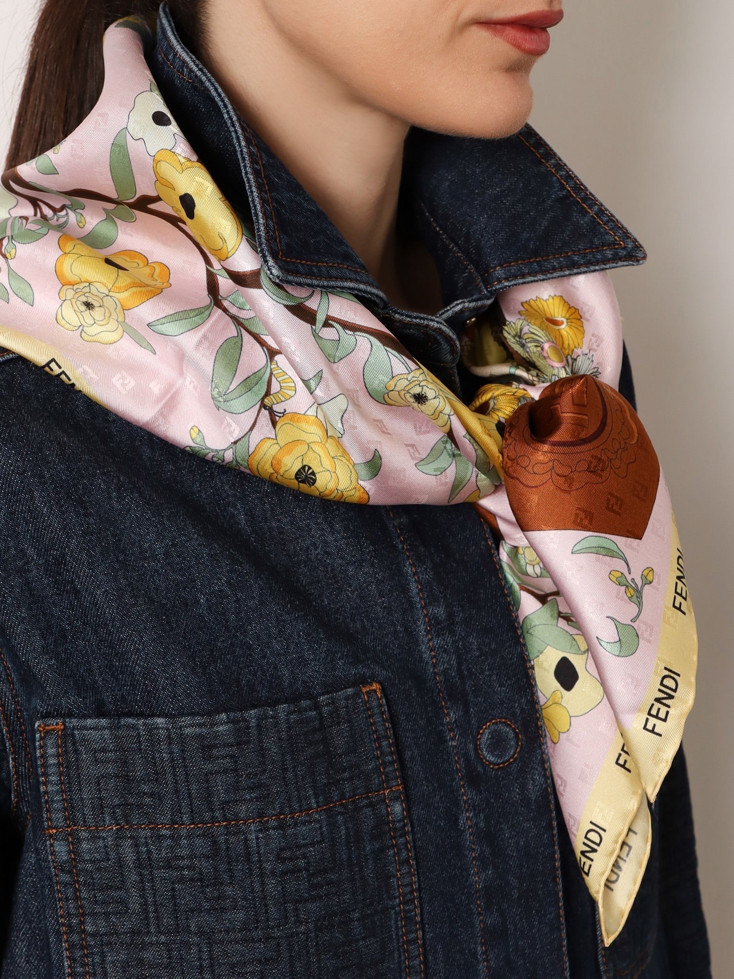 Fendi - Woman - Multicolor - Scarf