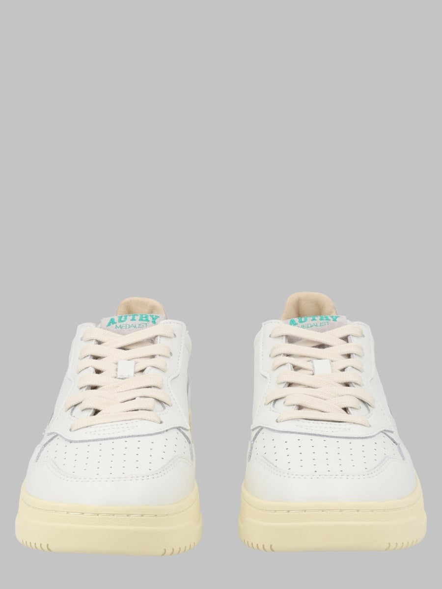 Autry - Man - White - Sneaker