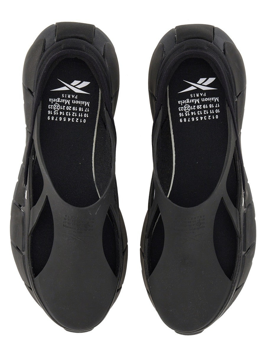MAISON MARGIELA X REEBOK - Man - Black - Sneaker