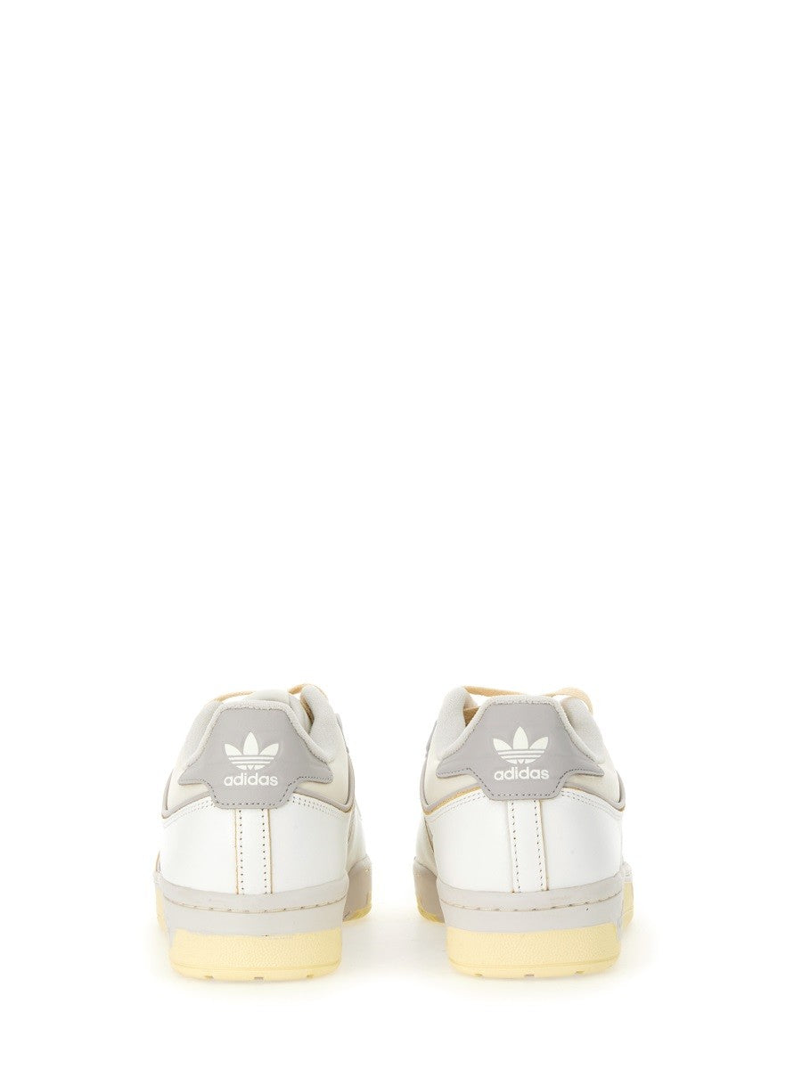 ADIDAS ORIGINALS - Man - White - Sneaker