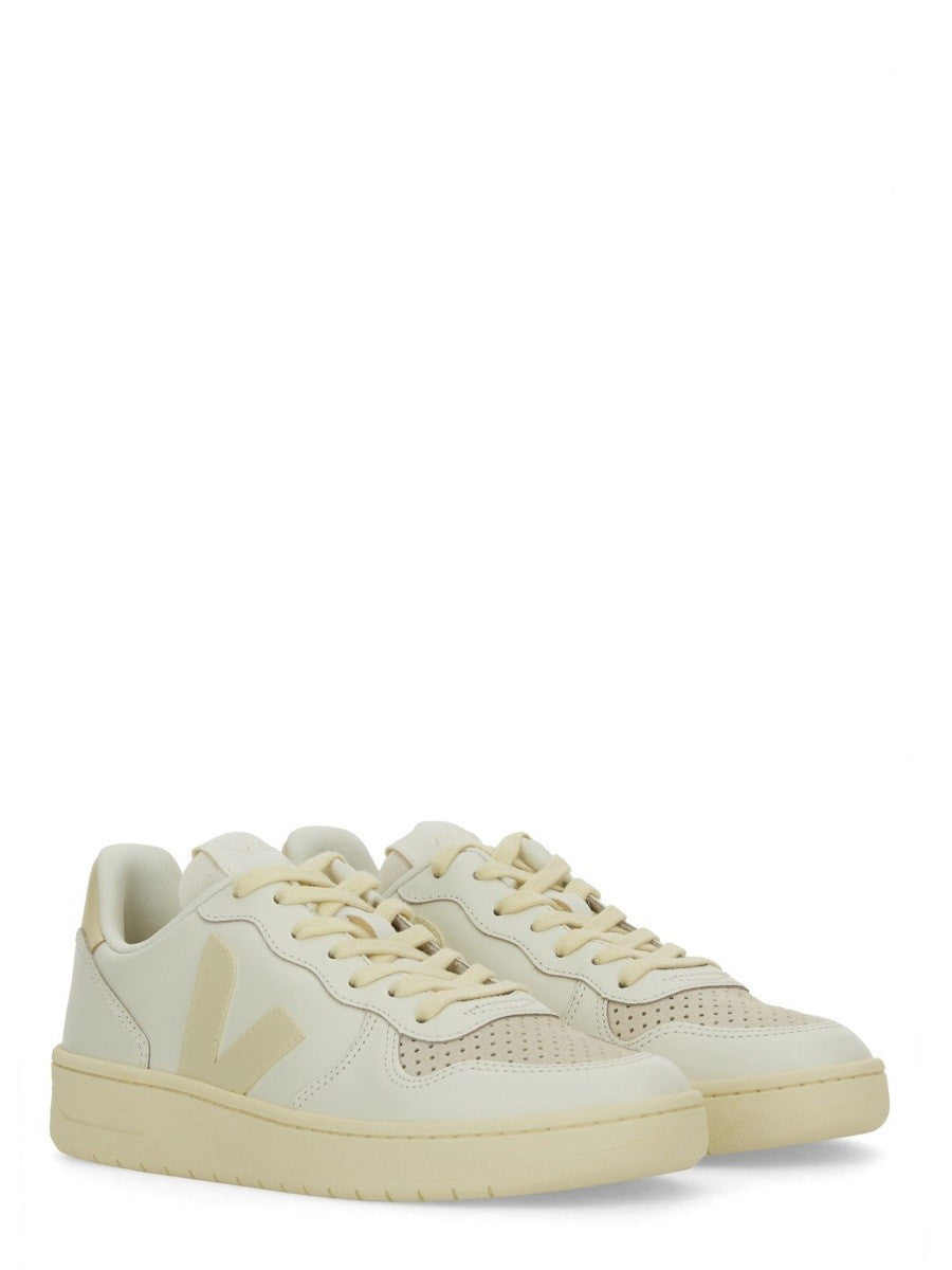 Veja - Woman - White - Sneaker