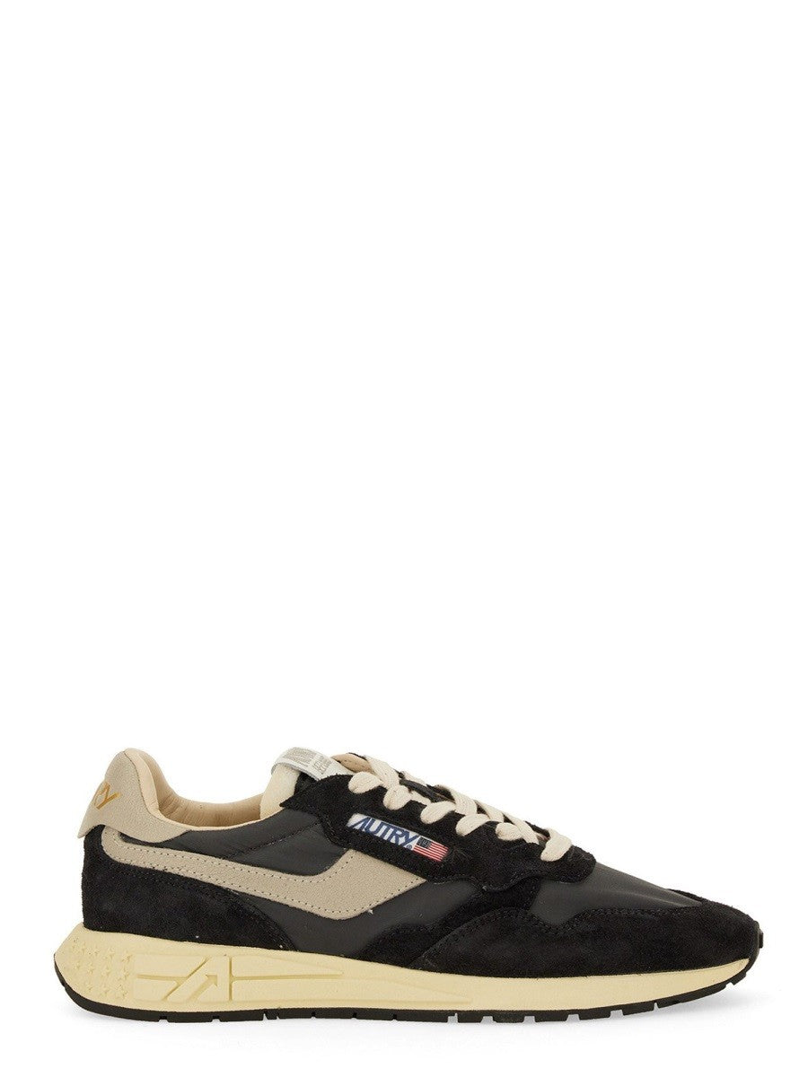 Autry - Woman - Black - Sneaker