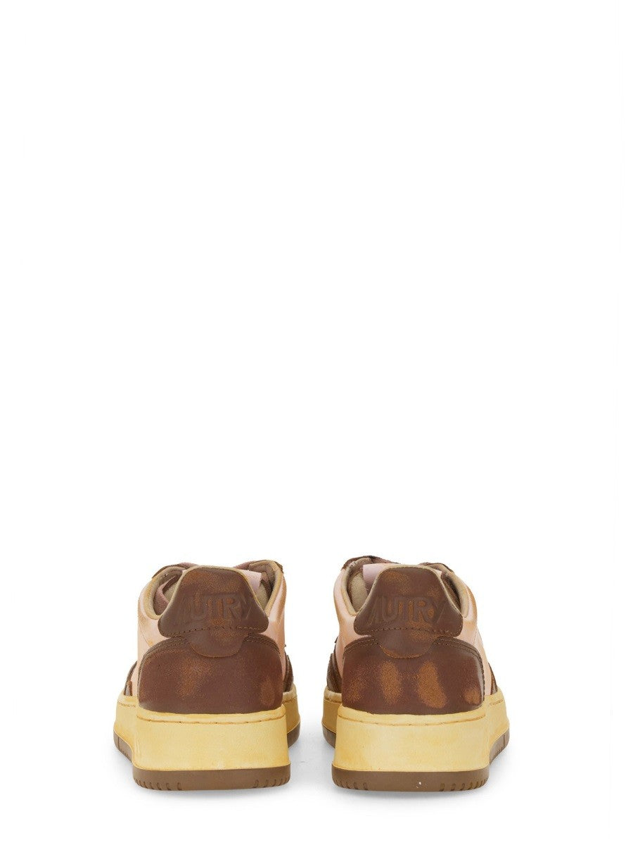 Autry - Woman - Brown - Sneaker