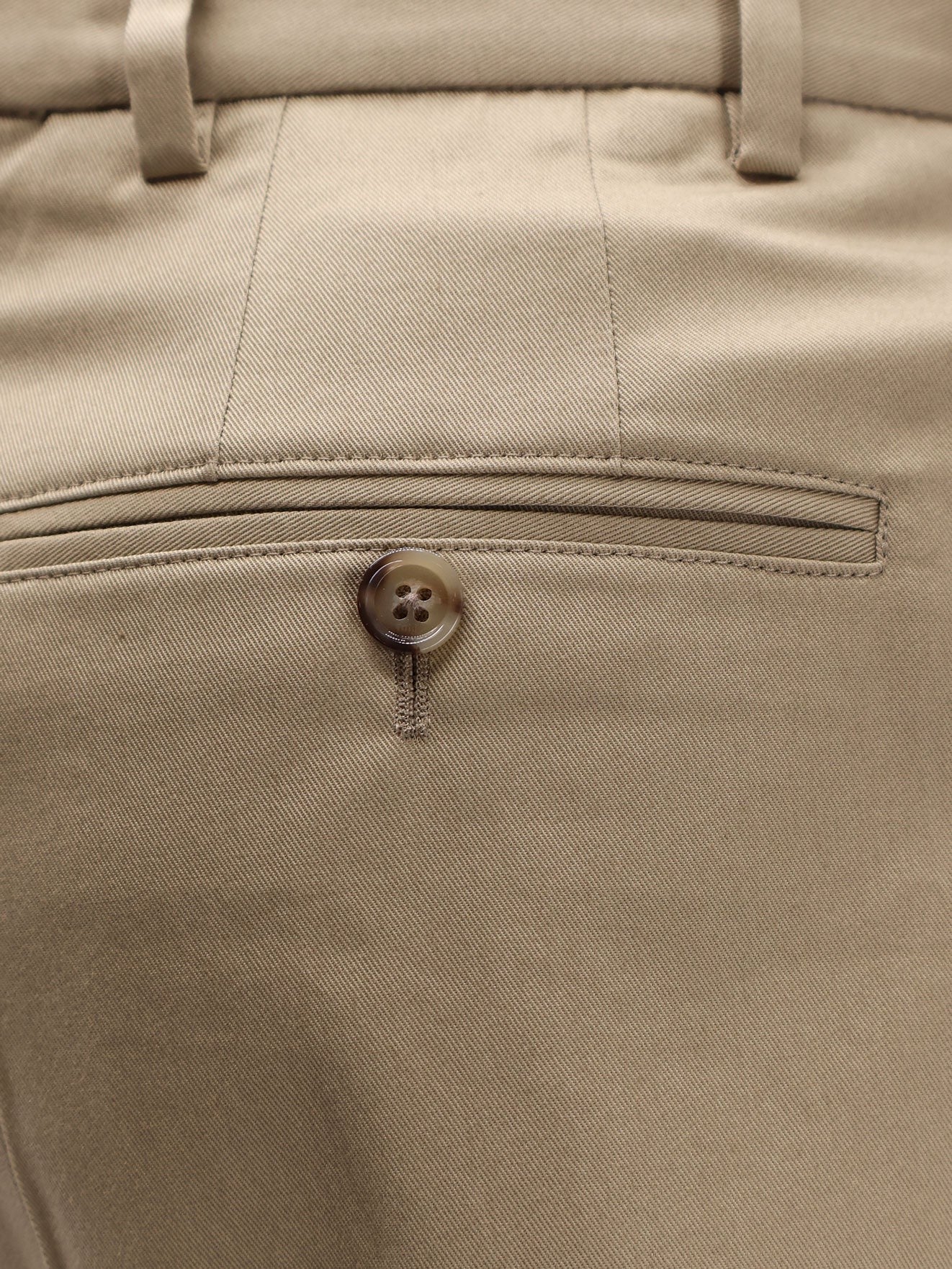 AMI PARIS - Man - Beige - Shorts