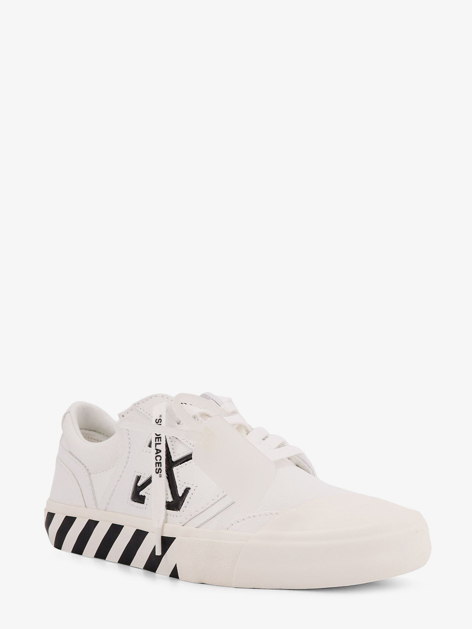Off White - Man - White - Black - Sneaker