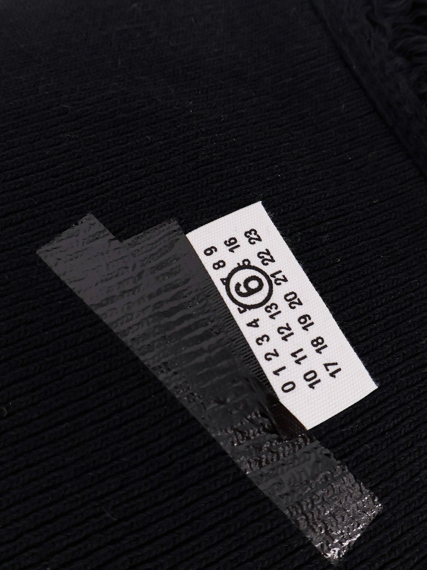 MM6 MAISON MARGIELA - Man - Black - Scarf